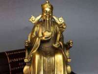 上海世如虹贸易有限公司